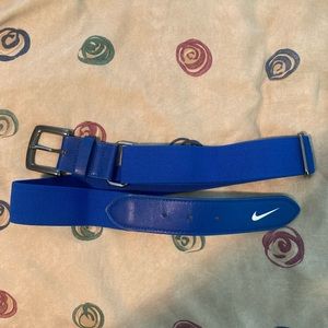 Nike softball belts